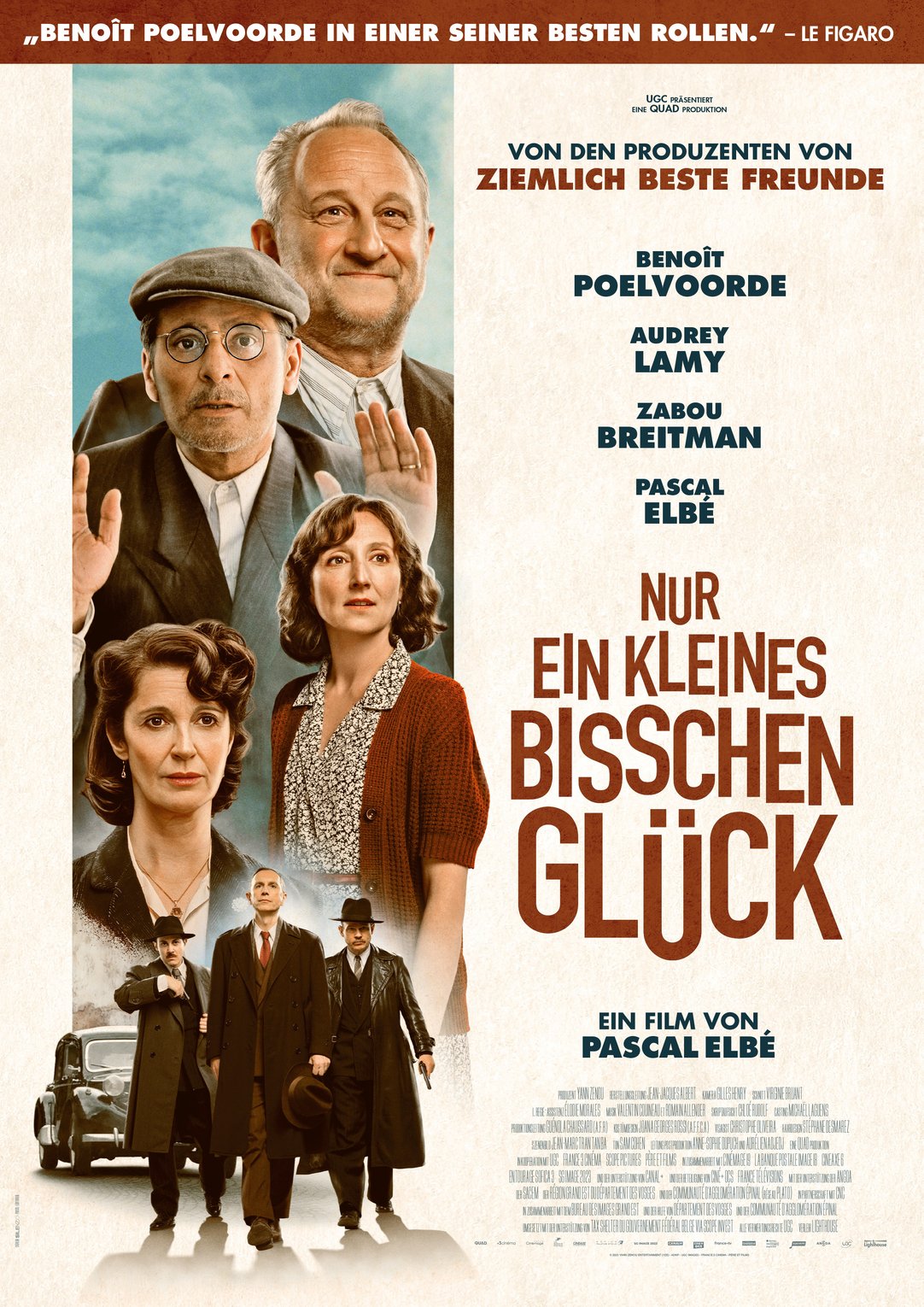 zwei Kinokarten und zwei Plakate von "Nur ein bisschen Glück"